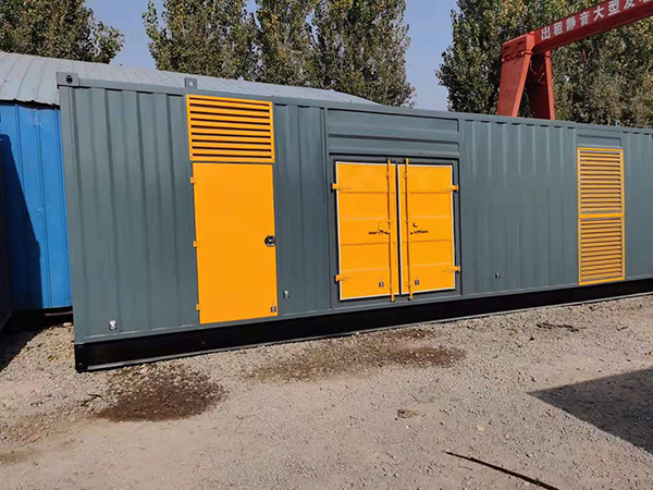 集美300kw 柴油发电机组用多大的空气开关？